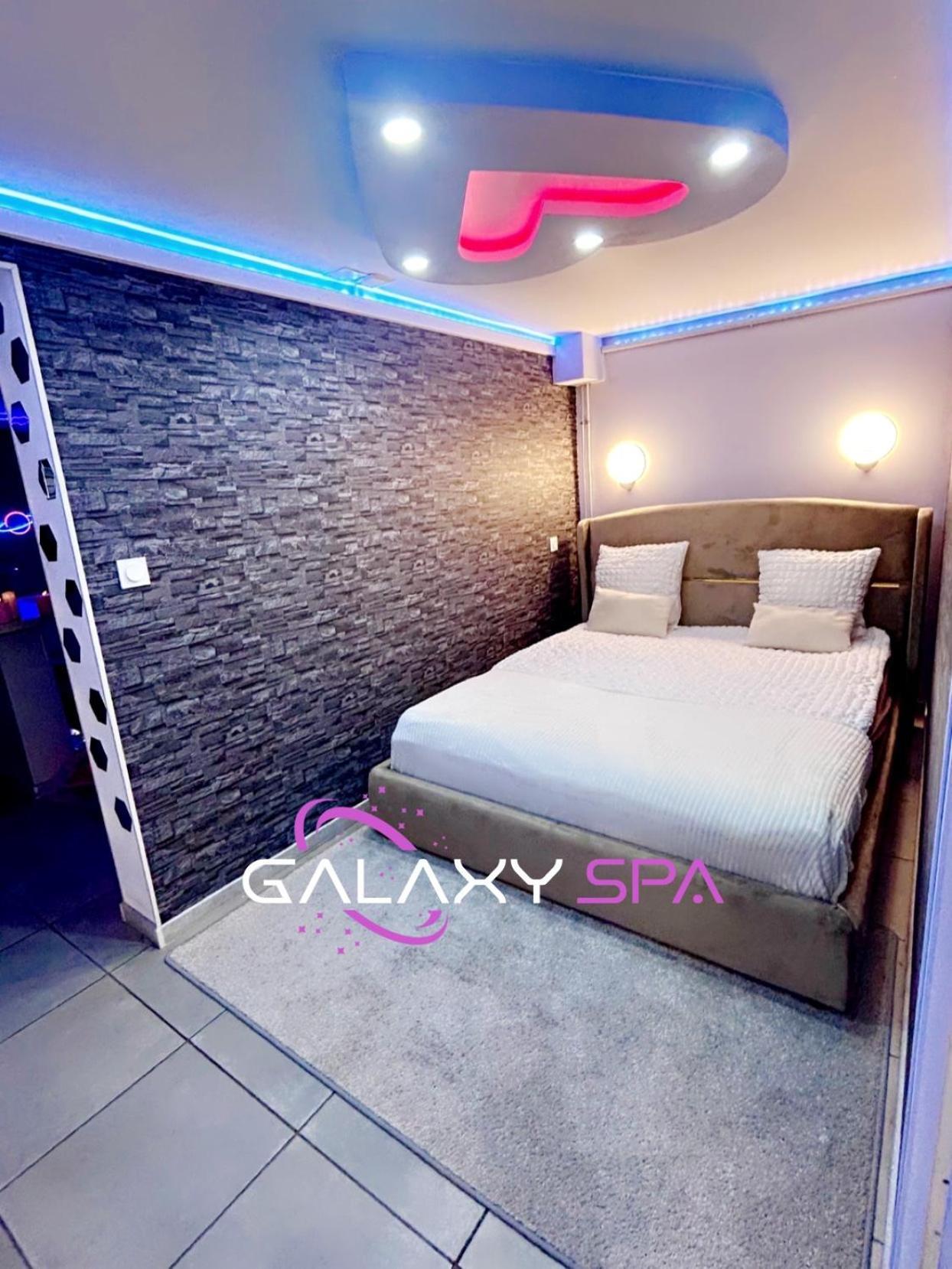 Galaxy Spa - Suite Mercure Jacuzzi Privatif Champigneulles Kültér fotó