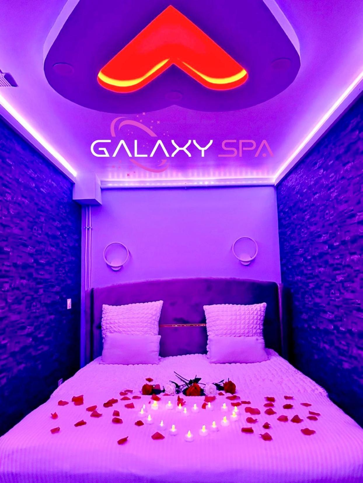 Galaxy Spa - Suite Mercure Jacuzzi Privatif Champigneulles Kültér fotó